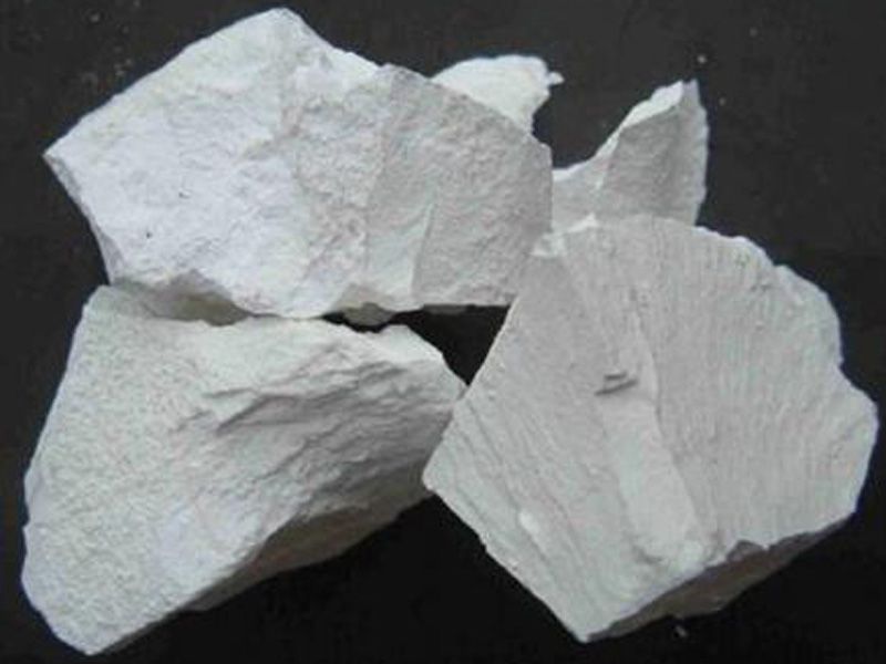 熟石灰粉和生石灰粉有什么區(qū)別？